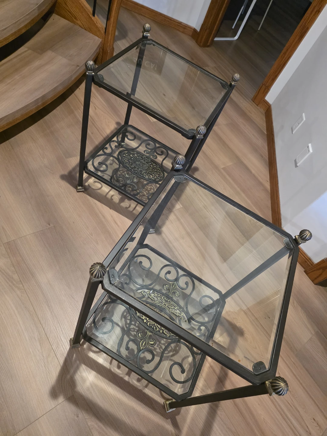 Set of 2 Glass and Metal Side Tables - photo 2