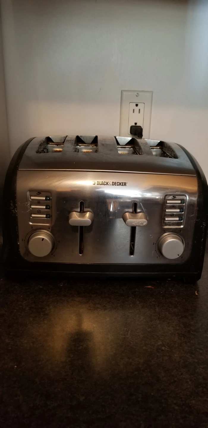 Black & Decker 4-Slice Toaster