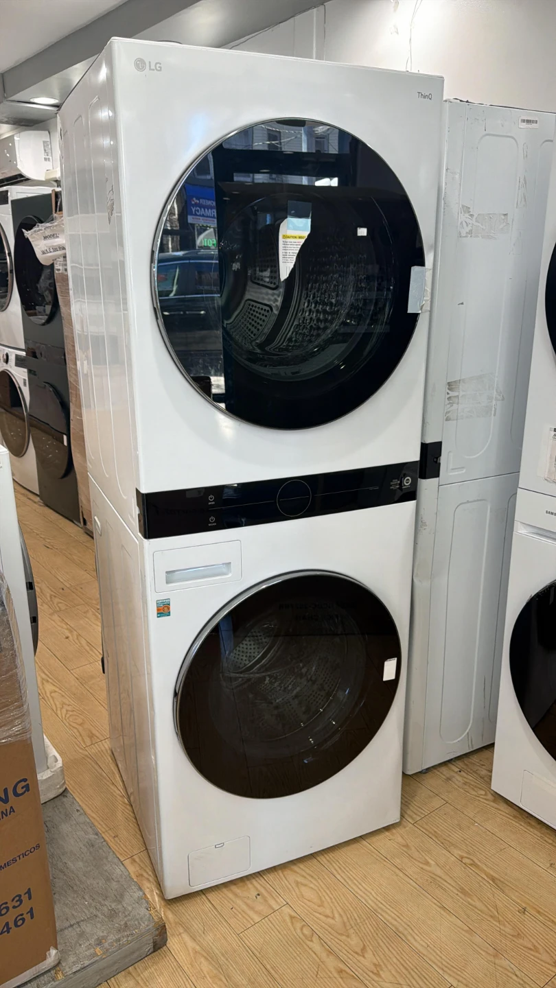 New LG washer dryer tower electric ventless 220v