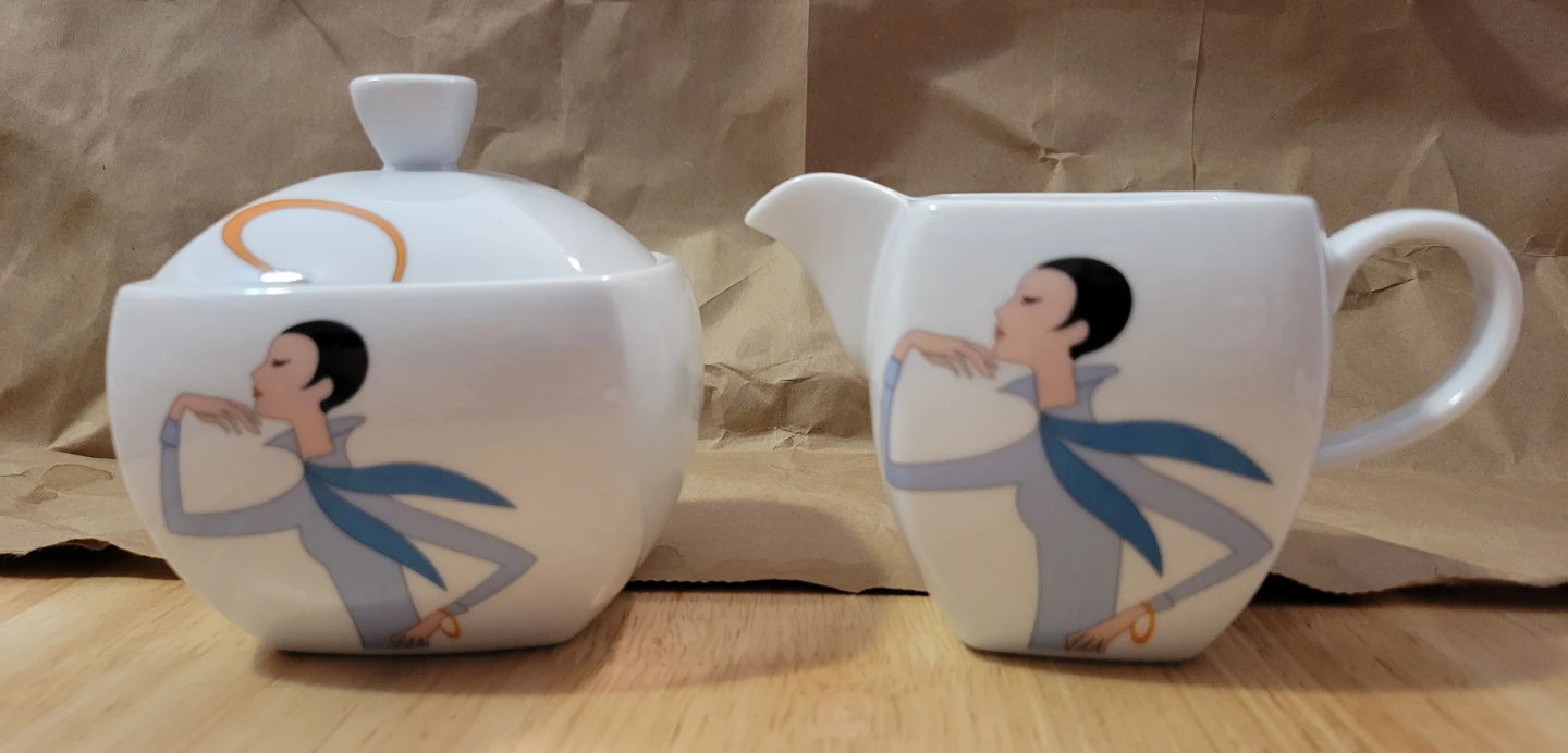 Vintage Studio Nova Bianca Covered Sugar Bowl and Creamer