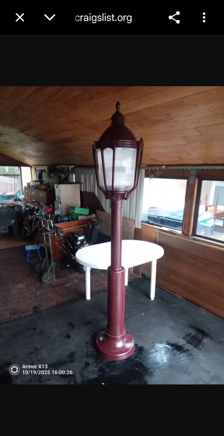 Lumec Lighting outdoor street lamp. - photo 4