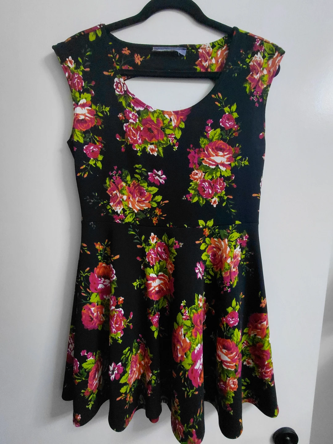 Rebel Sugar Black Floral Dress Size Large