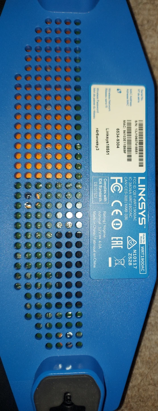 Linksys WRT1900AC Router - photo 5