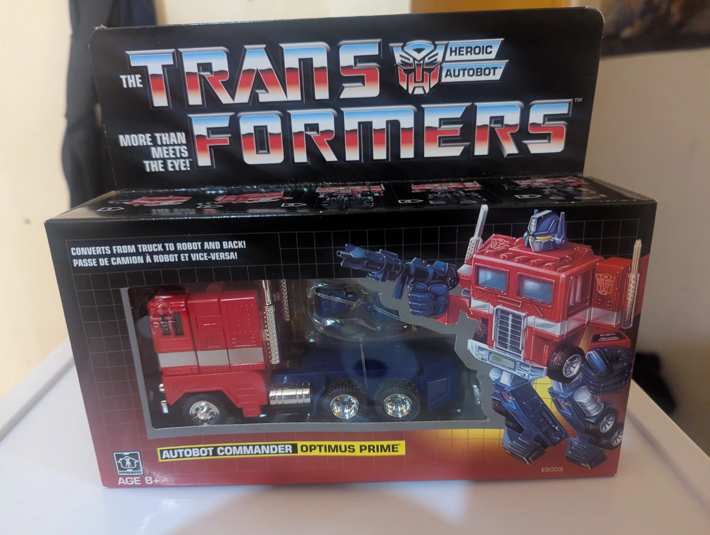 Transformers G1 Retro Reissue Optimus Prime 