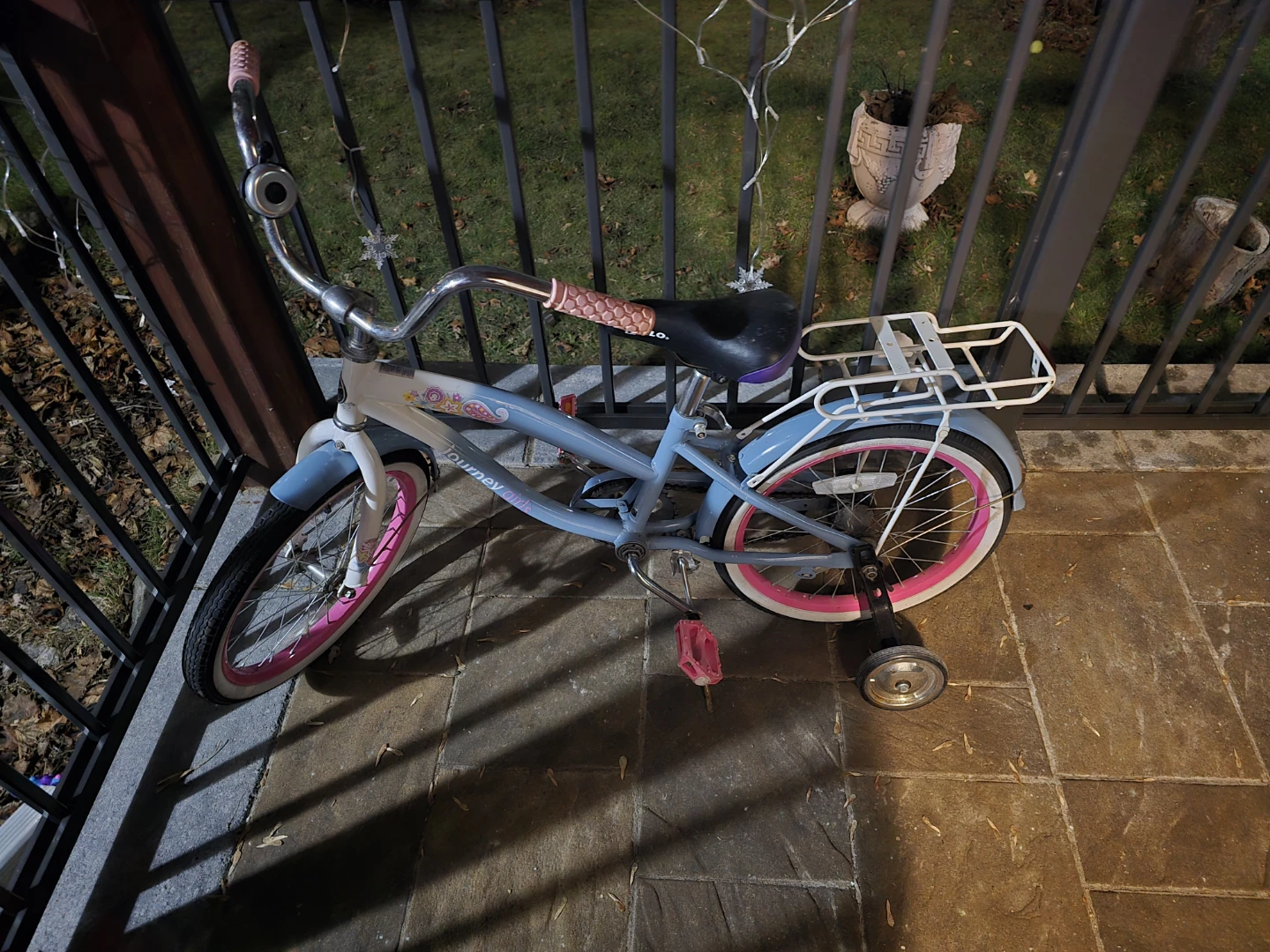 Journey Girl Kids' Bicycle with Training Wheels - photo 2