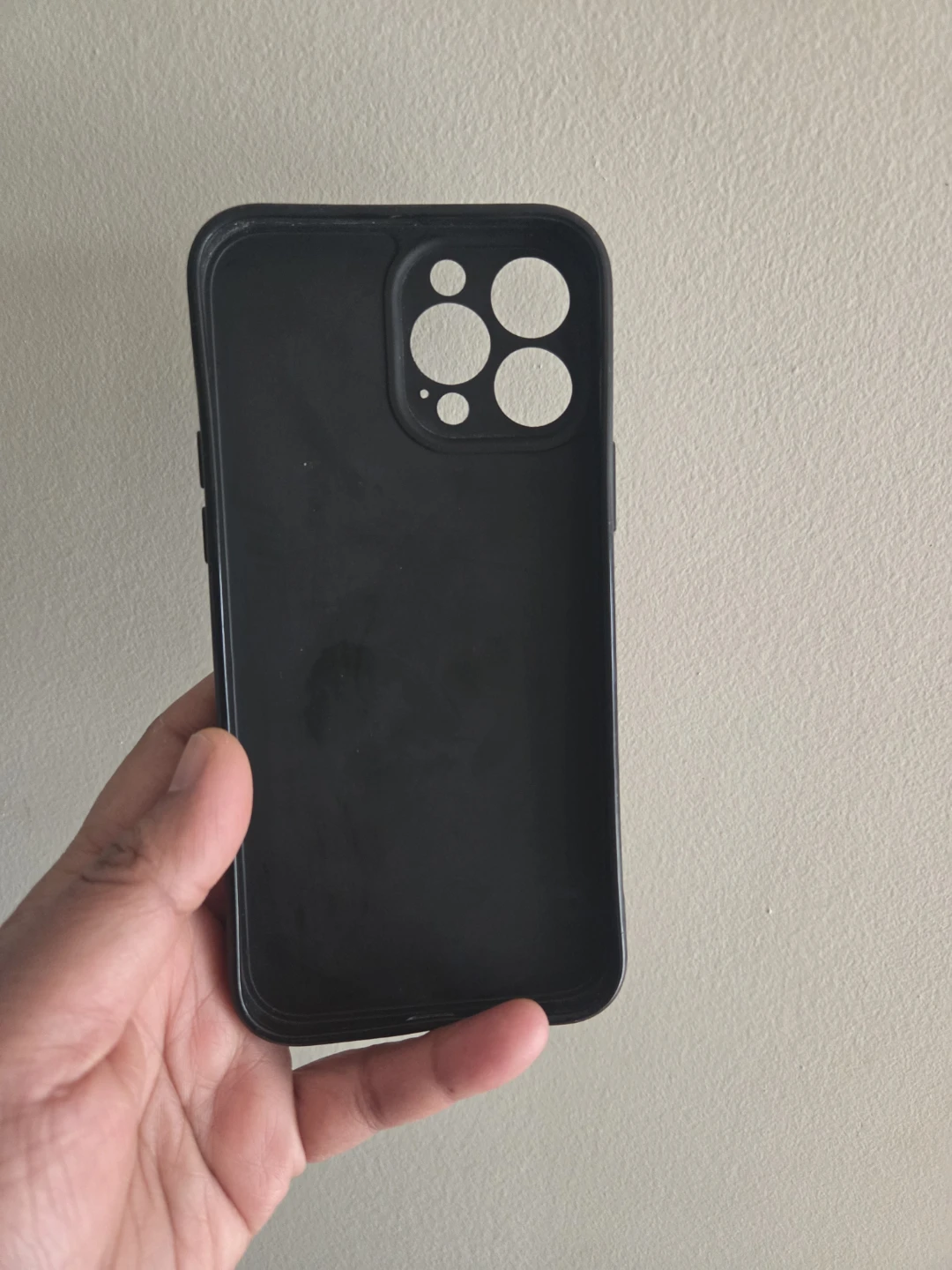 IPhone 13 pro case - used - photo 2