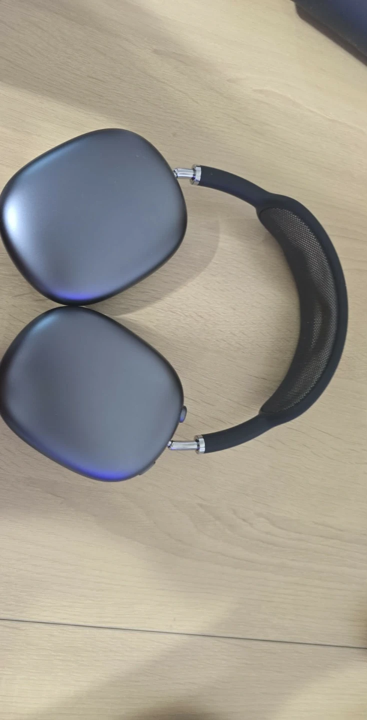 Apple AirPods Max Headphones