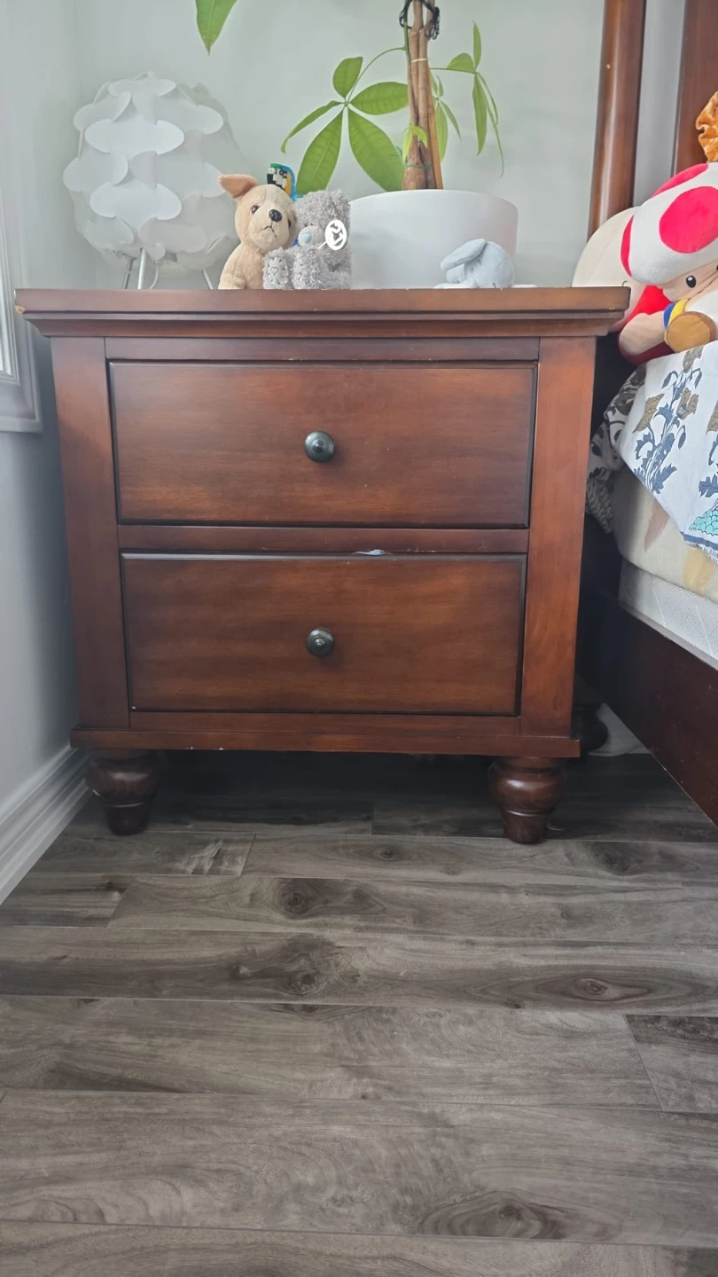 Solid Wood Bedroom Furniture Set - photo 2