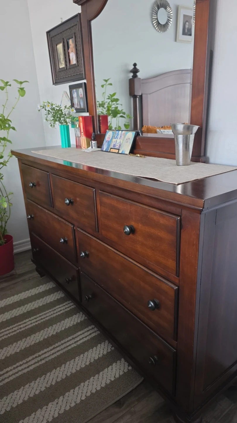 Solid Wood Bedroom Furniture Set - photo 3
