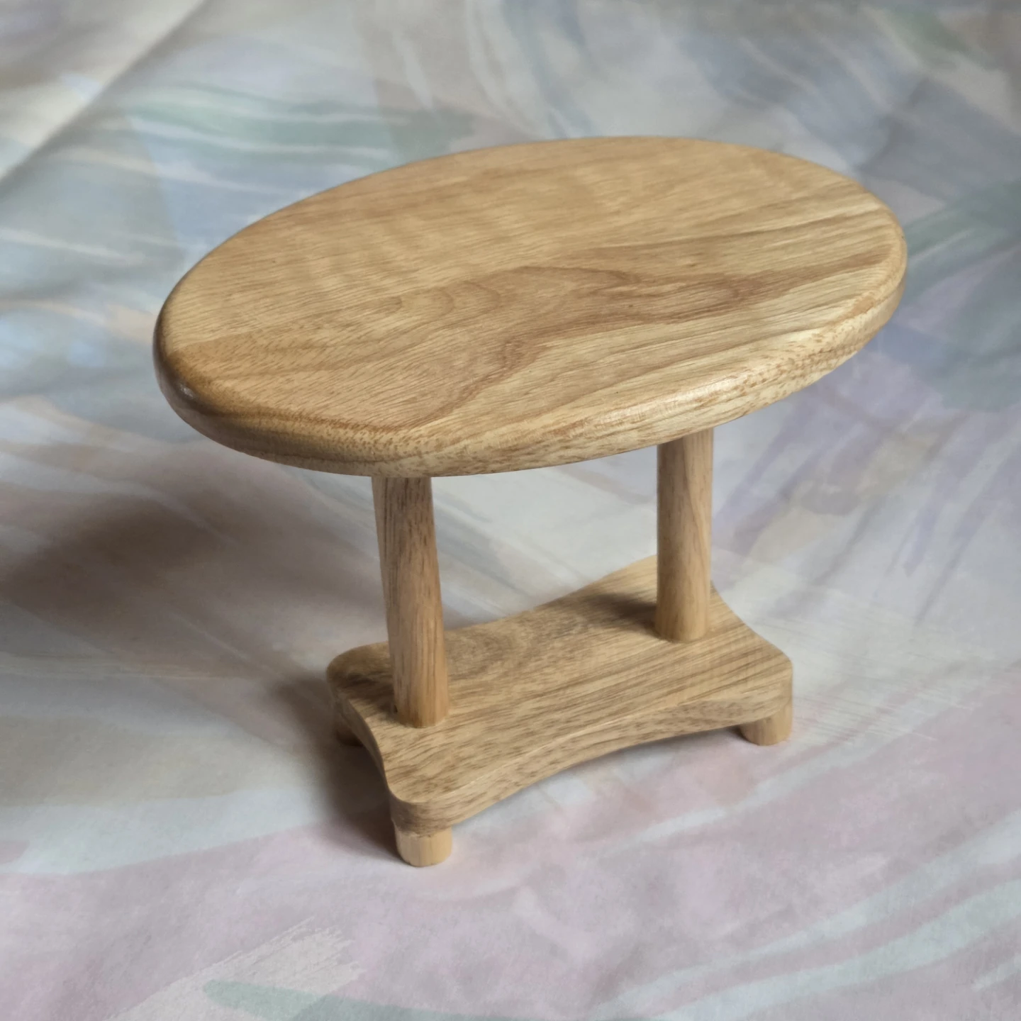 Small Wooden Oval Display Stand