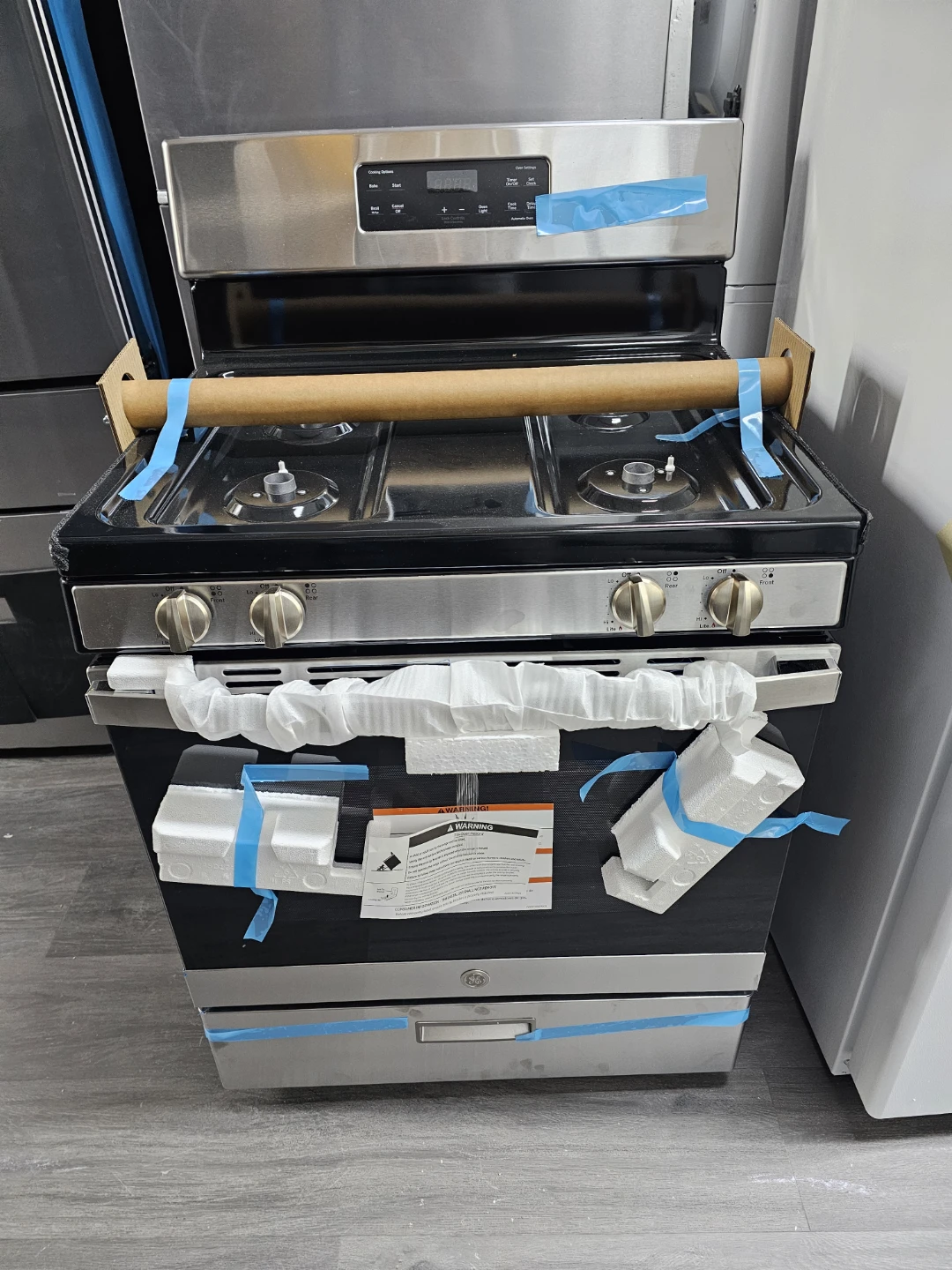 New GE 30in Stainless steel gas stove