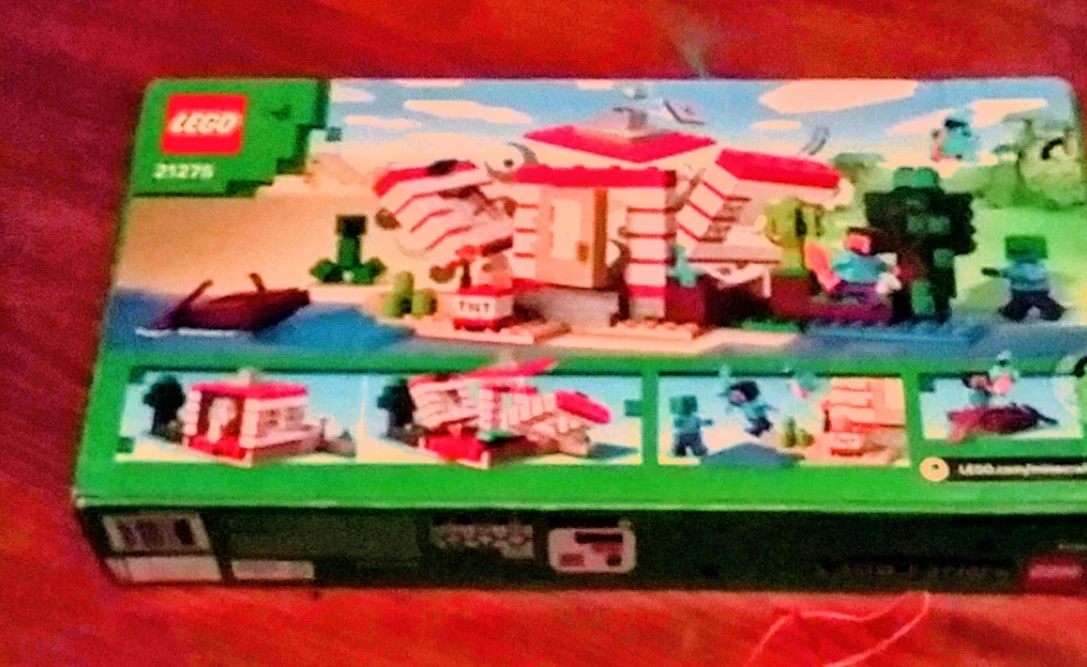 LEGO Minecraft The Nether Fight Set 21215 - photo 2