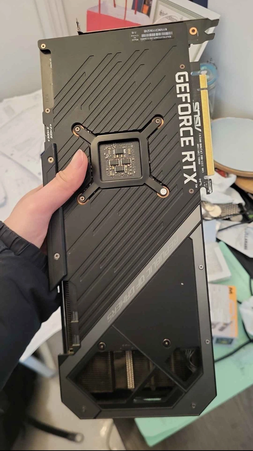 ASUS ROG Strix GeForce RTX 3060 Ti Gaming Graphics Card - photo 2