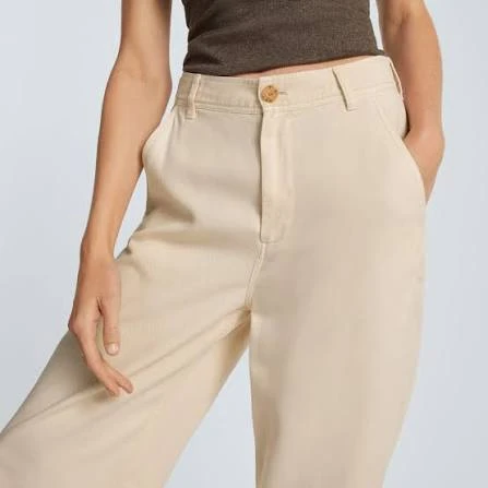 Everlane Chino's in Buttersoft, sz 4 - photo 2