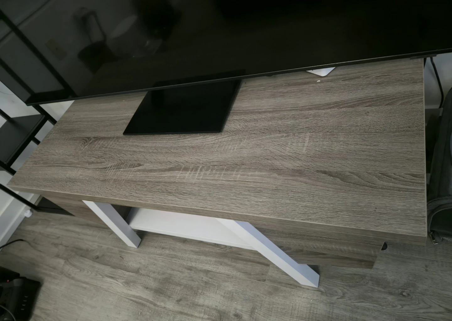 Malik 47.25" Modern Coffee Table with Storage - photo 3