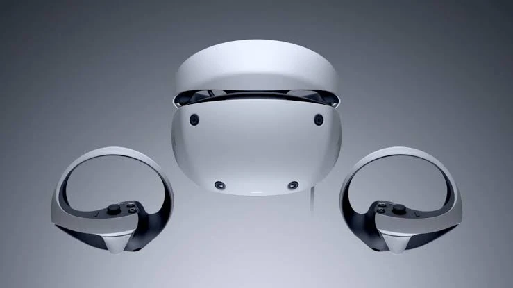 PlayStation VR2 Headset and Controllers