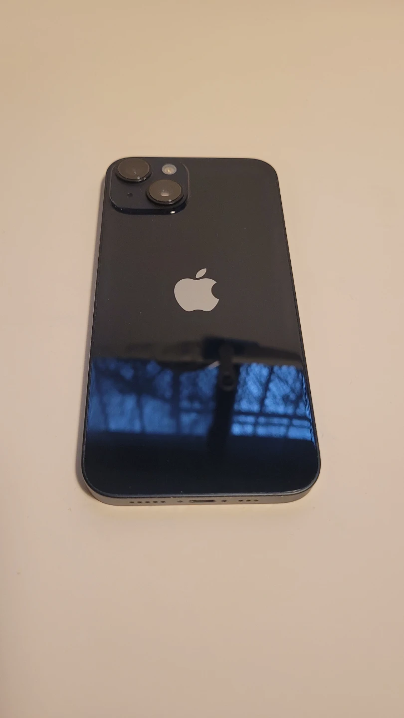 Unlocked Apple iPhone 14 - 128GB - Midnight - photo 3