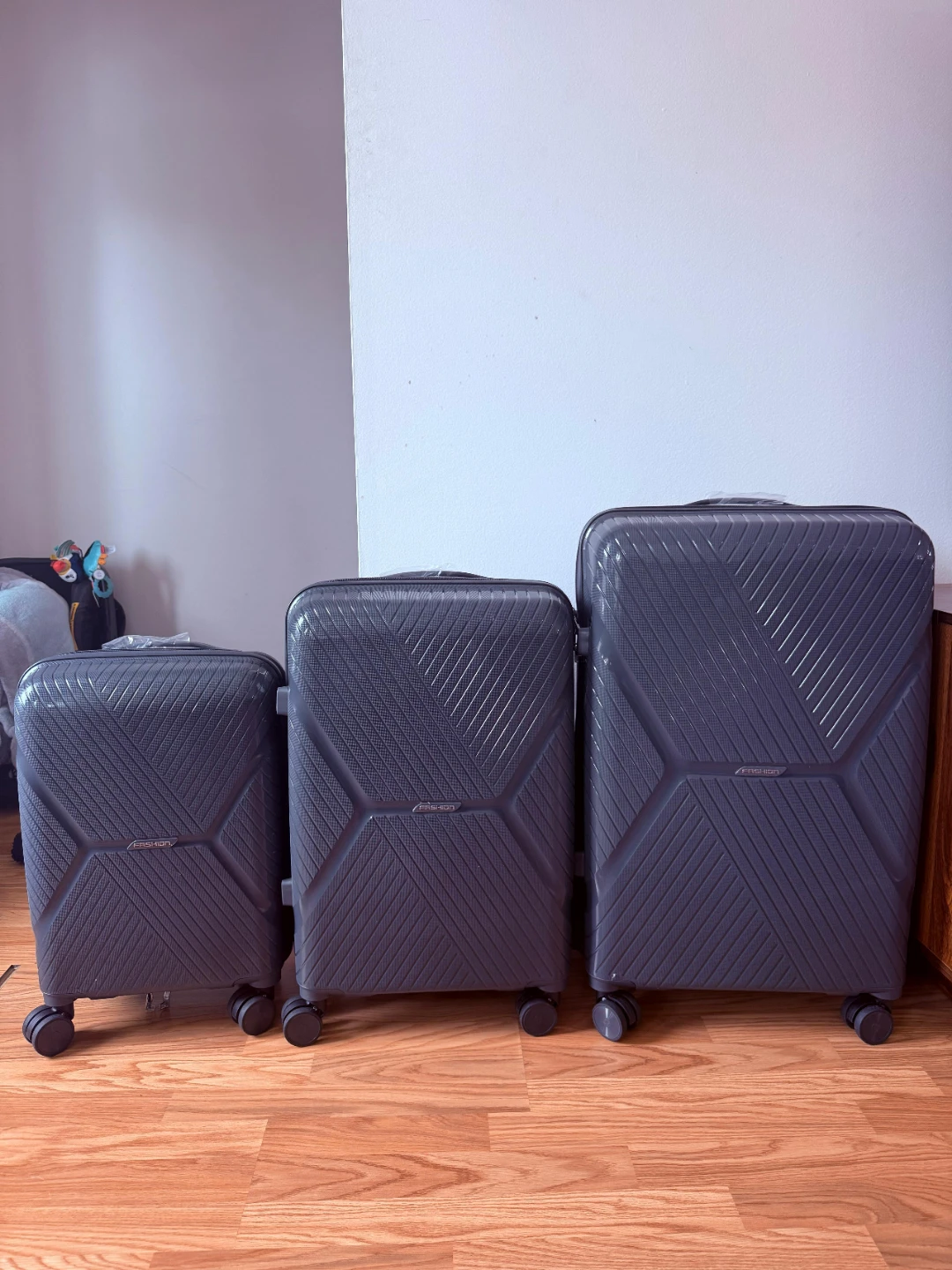 Set of 3 Pink Travel Suitcases - photo 4