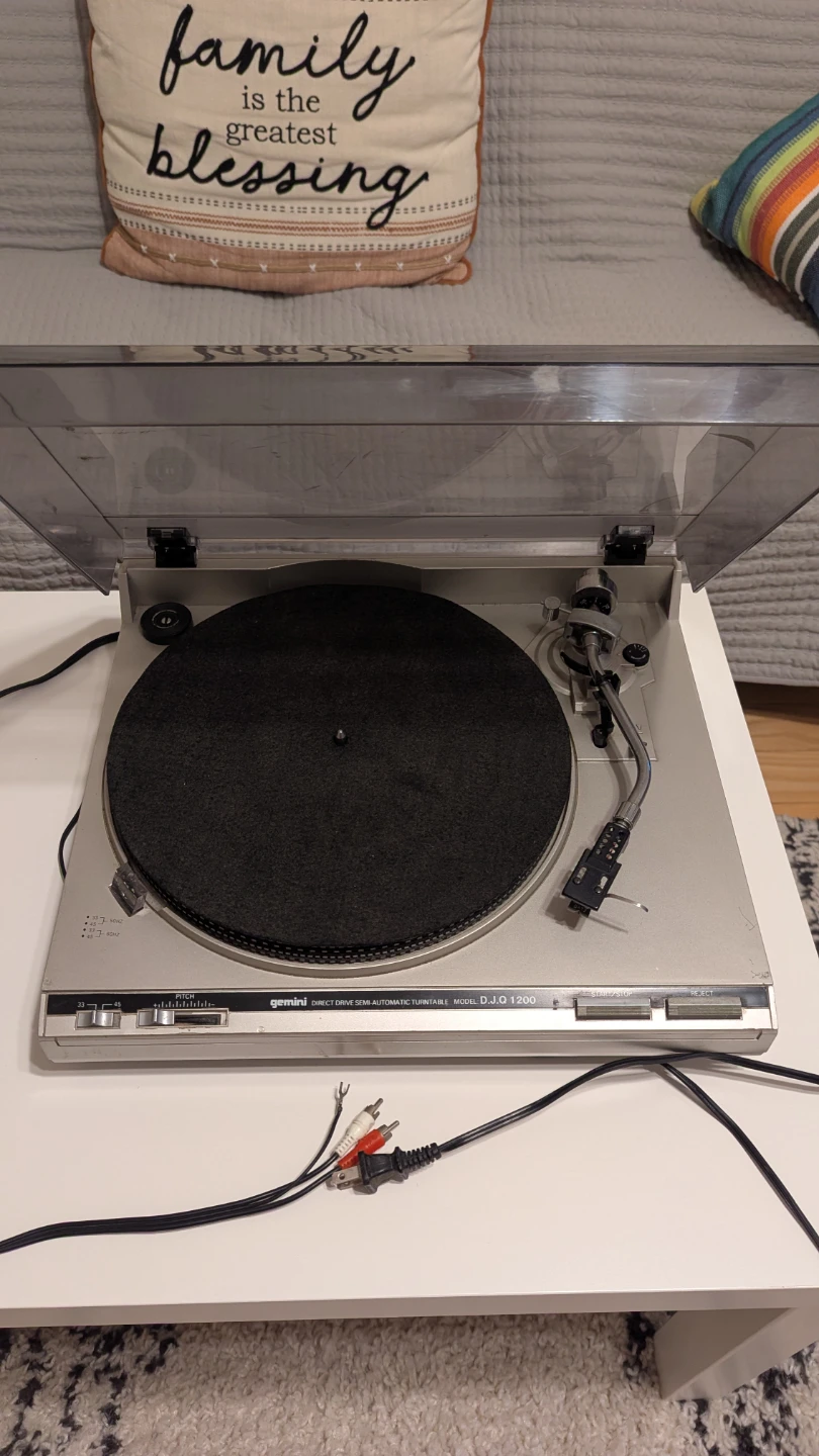 Gemini DJQ-1200 Stereo Hi-Fi Turntable