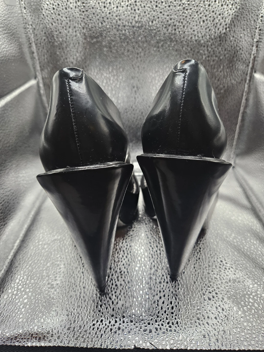 Alexander Wang Black Pointed Toe Heels with White Detail - photo 2
