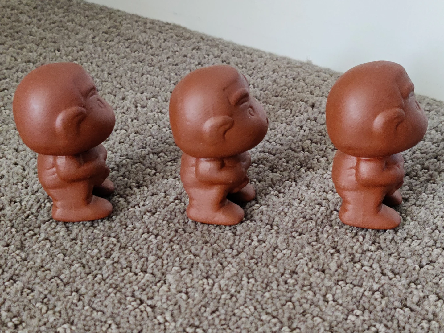 Clay Tea Set Pee Boy Thumb Doll Cute Tea Pet Figurine (Set of 3) - photo 4