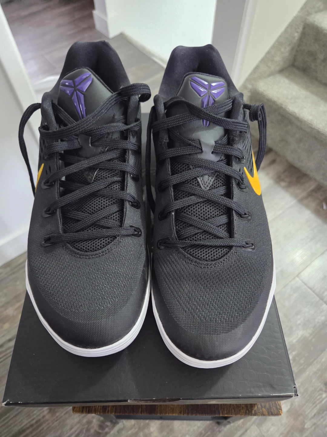 Nike Kobe 9 EM Low Men's Basketball Shoes - photo 2
