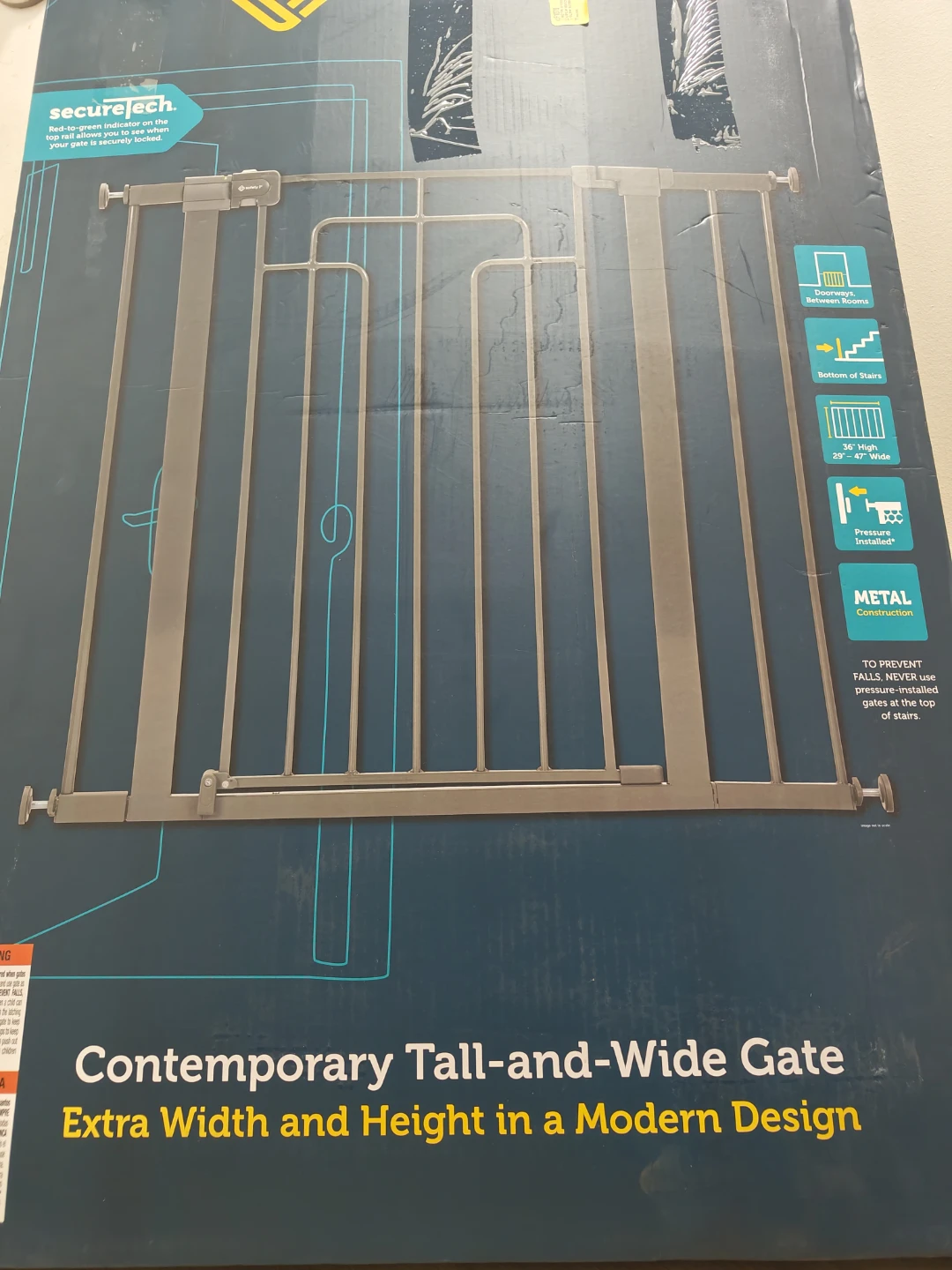 Safety 1st Contemporary Tall-and-Wide Gate