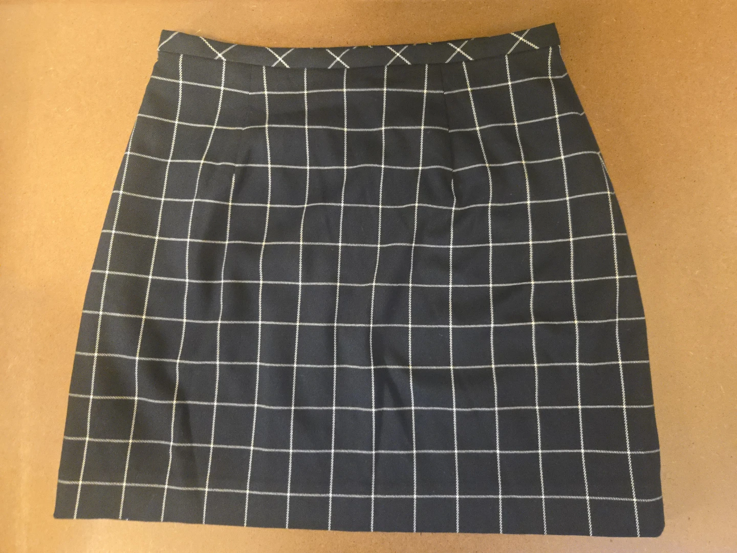 J. Crew Blue White Patterned Shorts Size 4 - photo 2