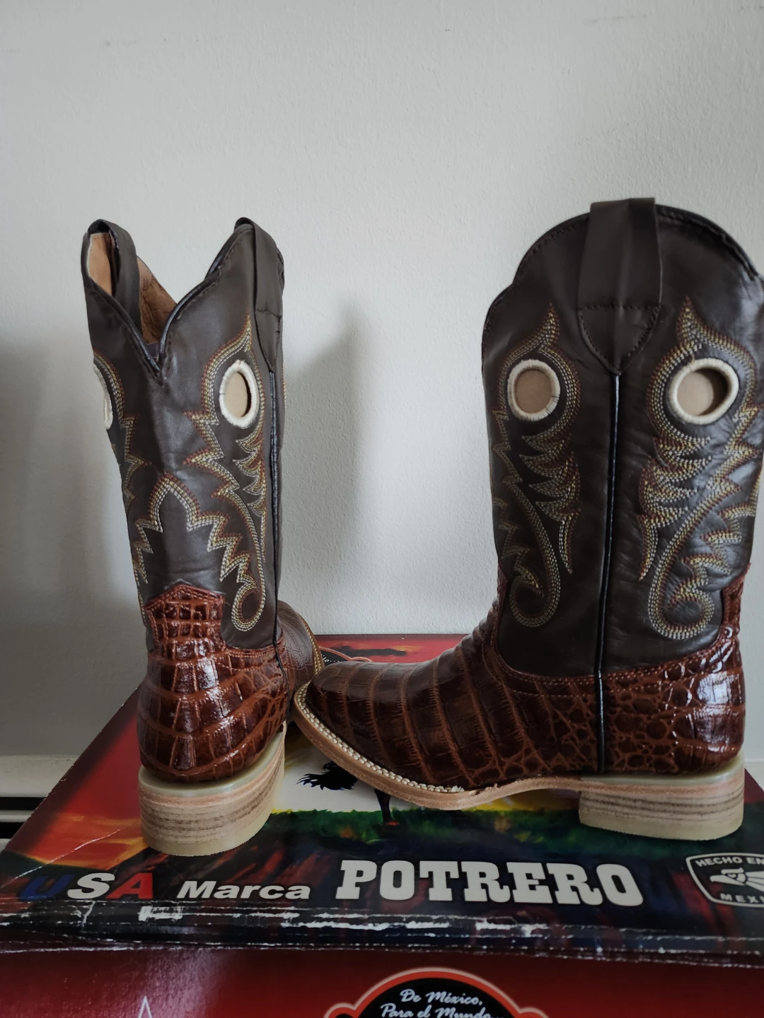 Potrero Brown Crocodile Cowboy Boots - photo 2