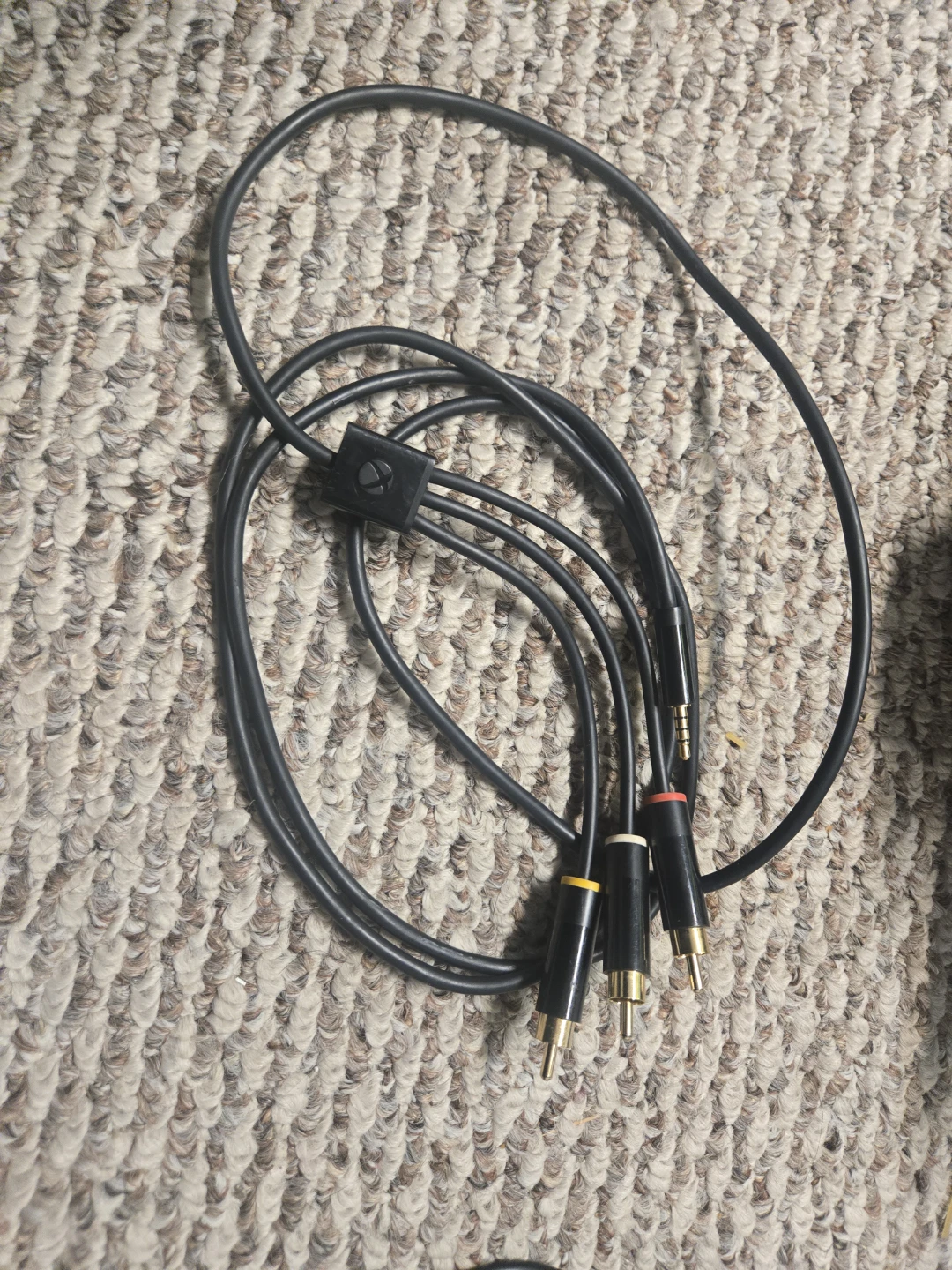 Xbox 360 Kinect Sensor with AV Cable and Power Adapter - photo 4