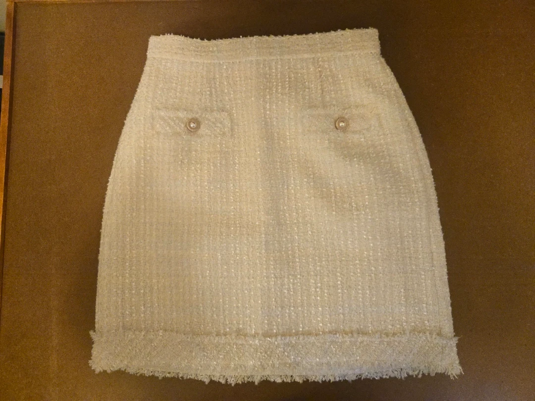 NAIN Women's White Bouclle  Mini Skirt Size S