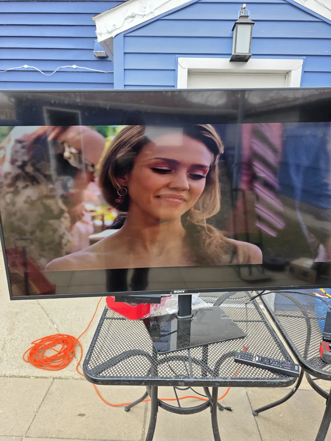 Sony 55" XBR-55X850C 4K UHD HDR Smart TV - photo 2