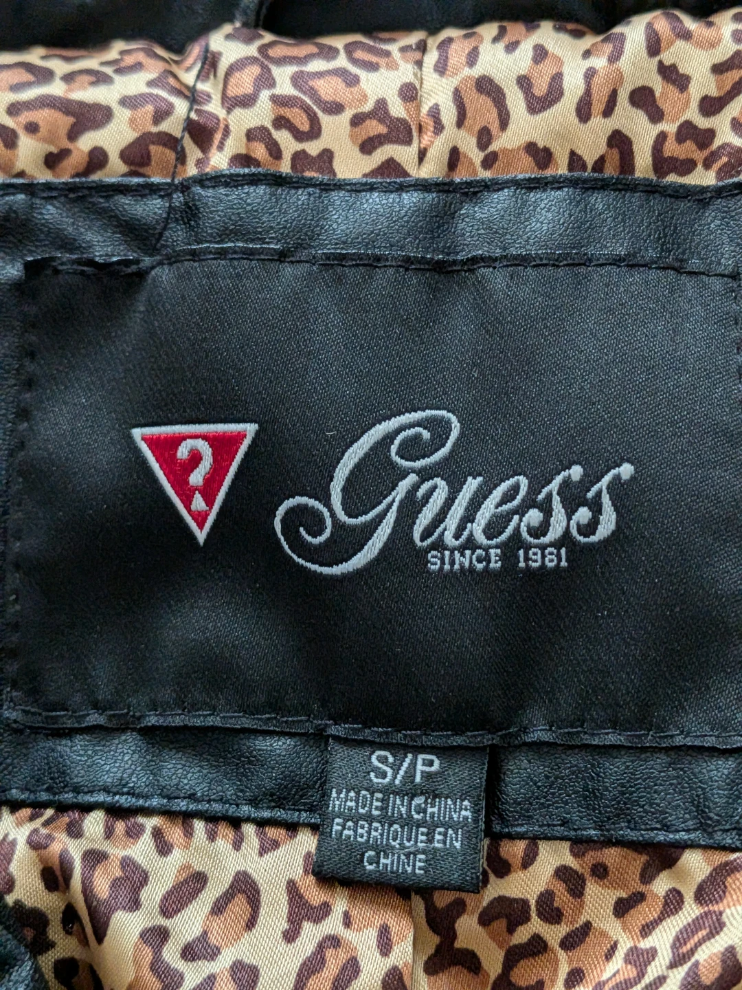 Guess Faux Leather Jacket – Quilted Sleeves, Leopard Lining - photo 2