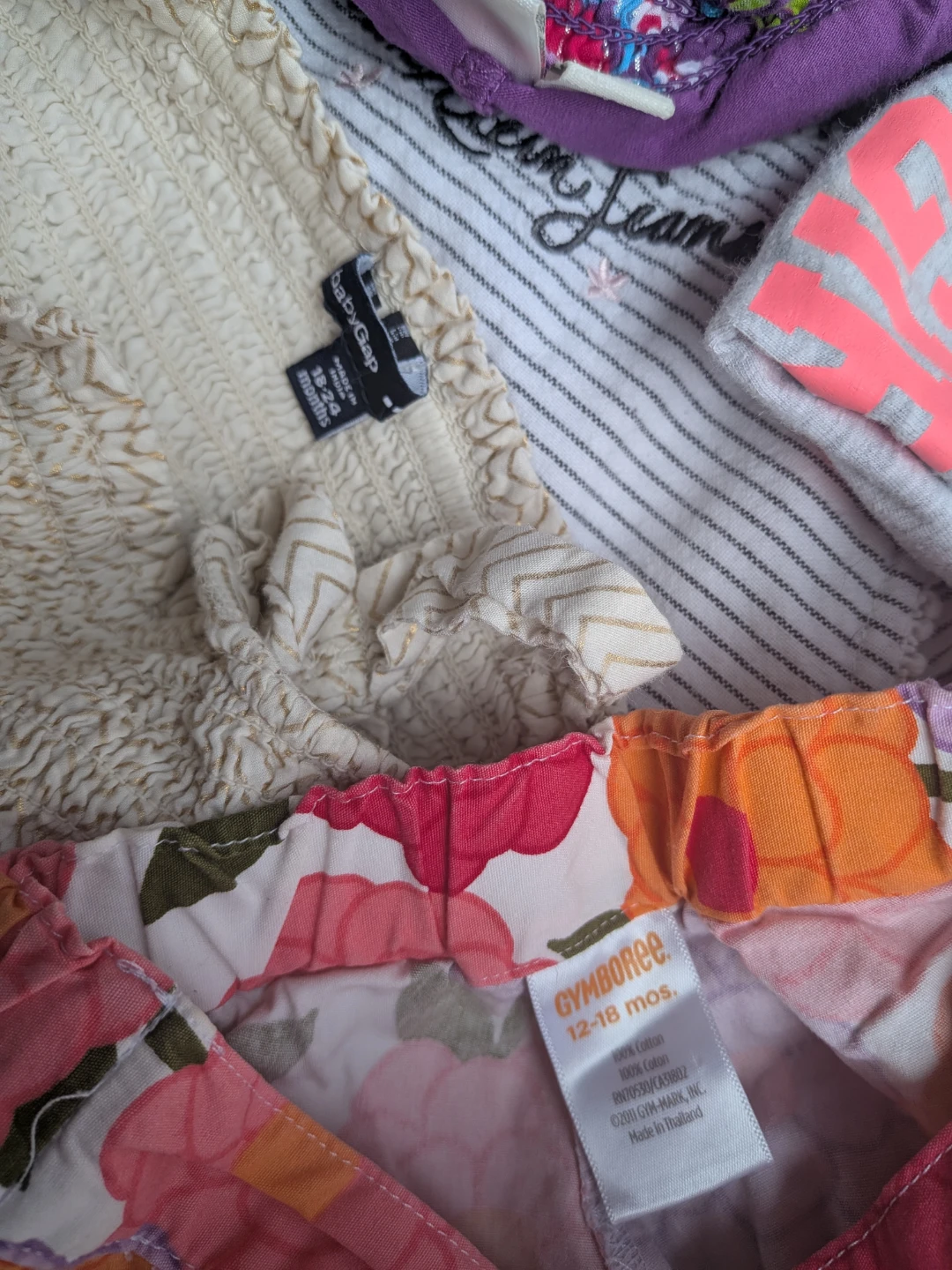 Bundle of Baby & Toddler Clothes 29 pieces! - photo 4