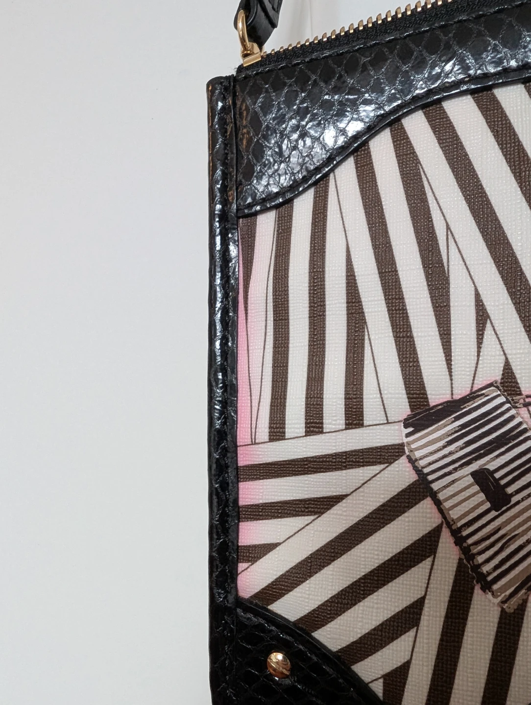 Henri Bendel Crossbody Bag - photo 3