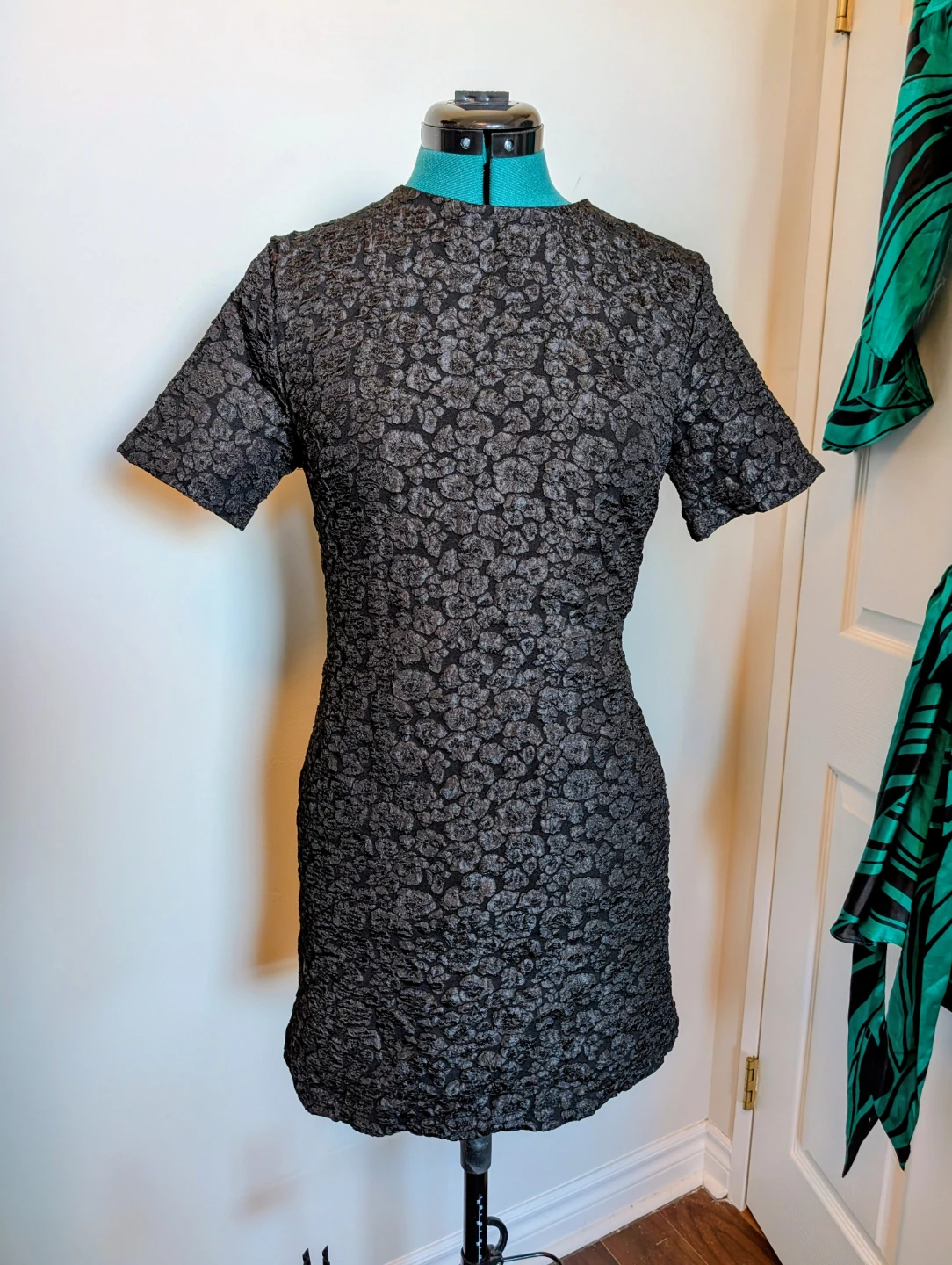 Black Textured Dress Size XS