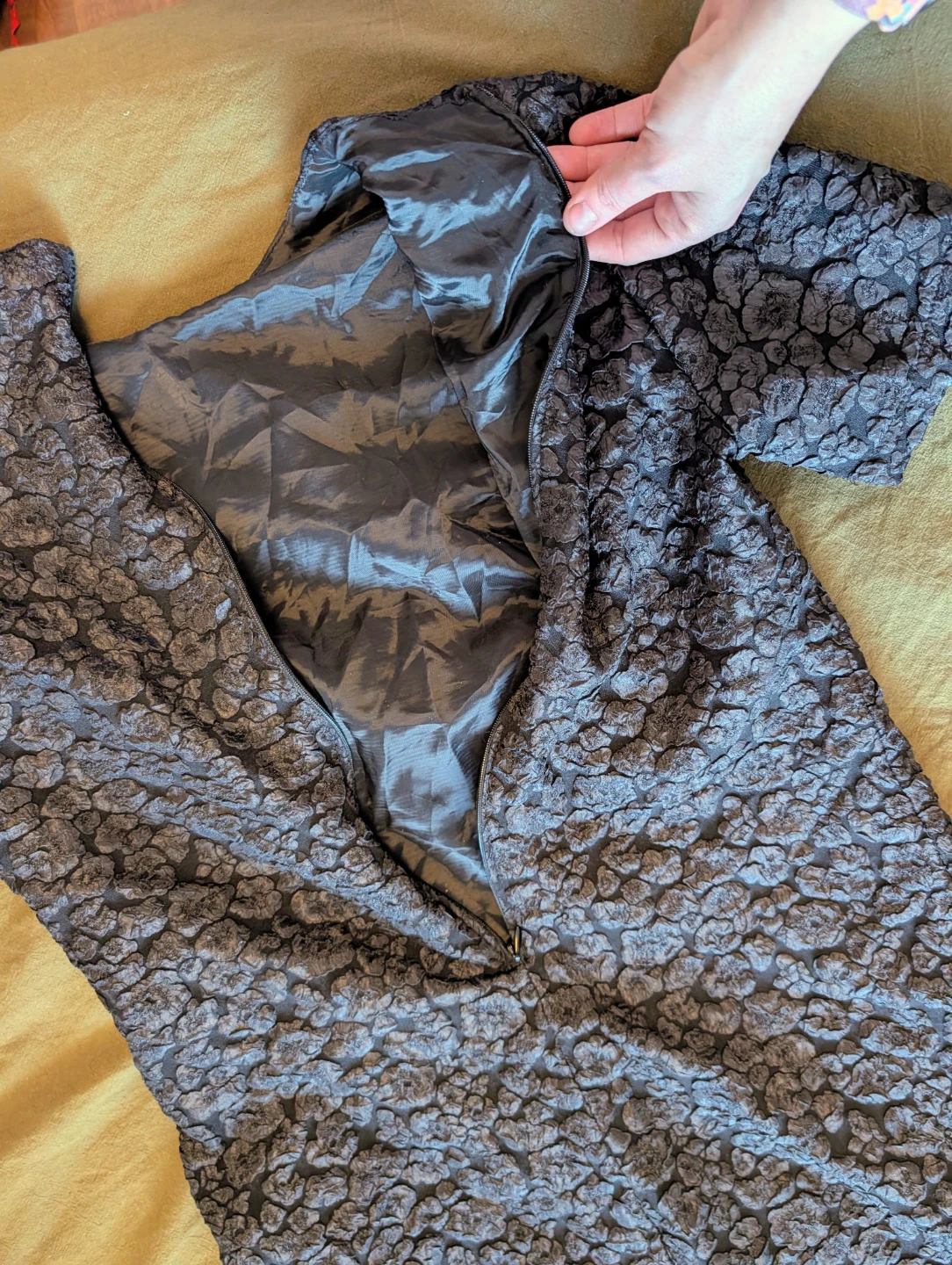 Black Textured Dress Size XS - photo 3