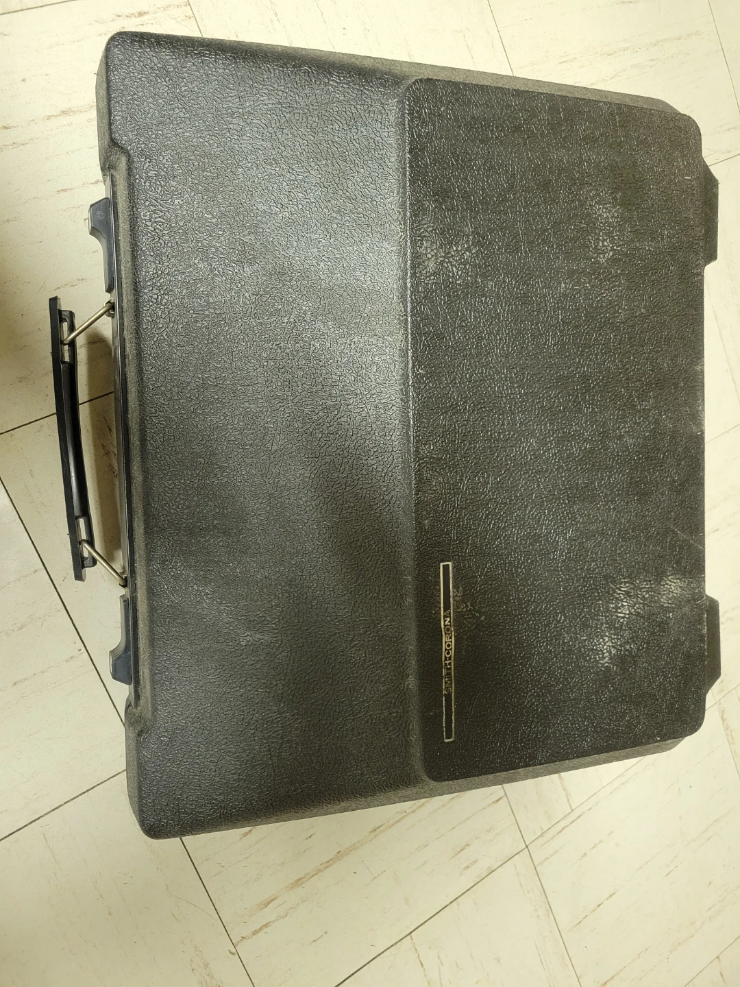 Smith Corona Sterling Correct XT Typewriter - photo 2