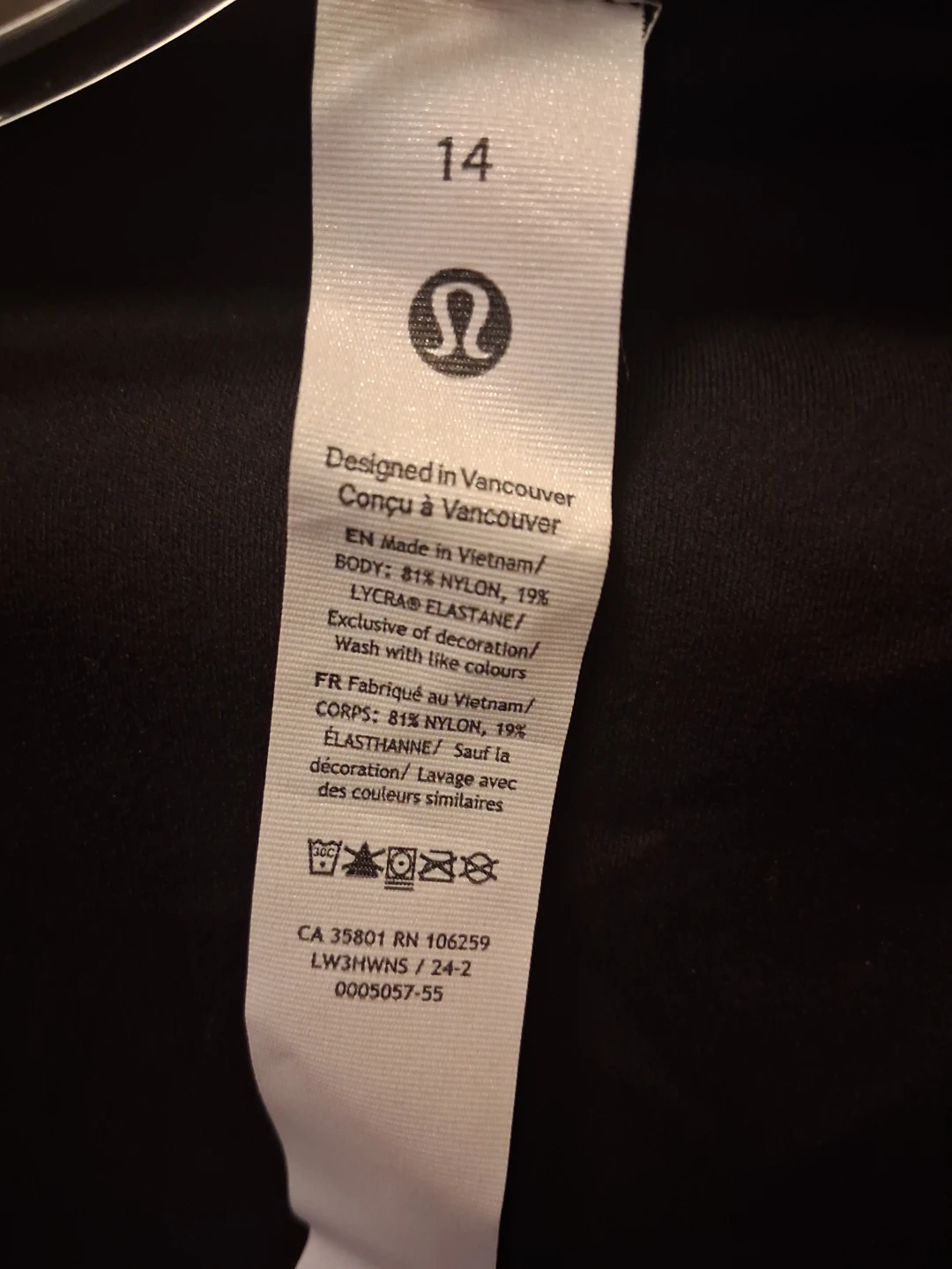 Lululemon Black Bolero Cropped Long Sleeve Top Size 14 - photo 2