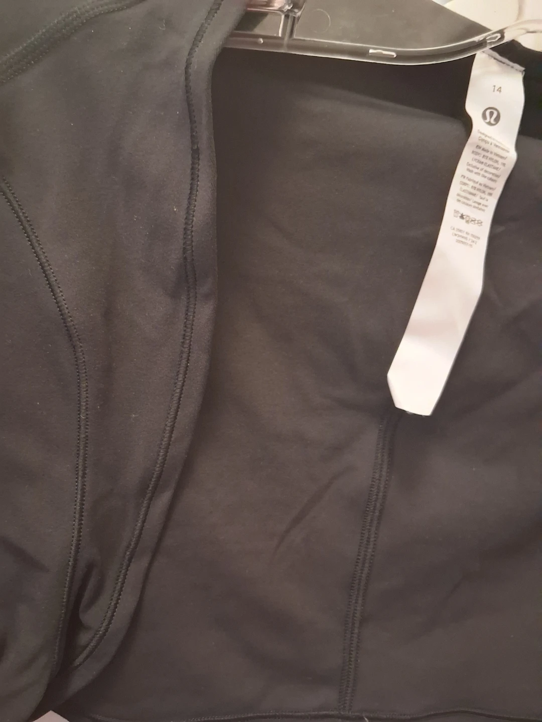 Lululemon Black Bolero Cropped Long Sleeve Top Size 14 - photo 4
