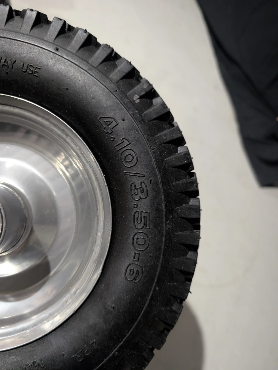 2 x 4.10/3.50-6 Pneumatic Tires with Rims - photo 2