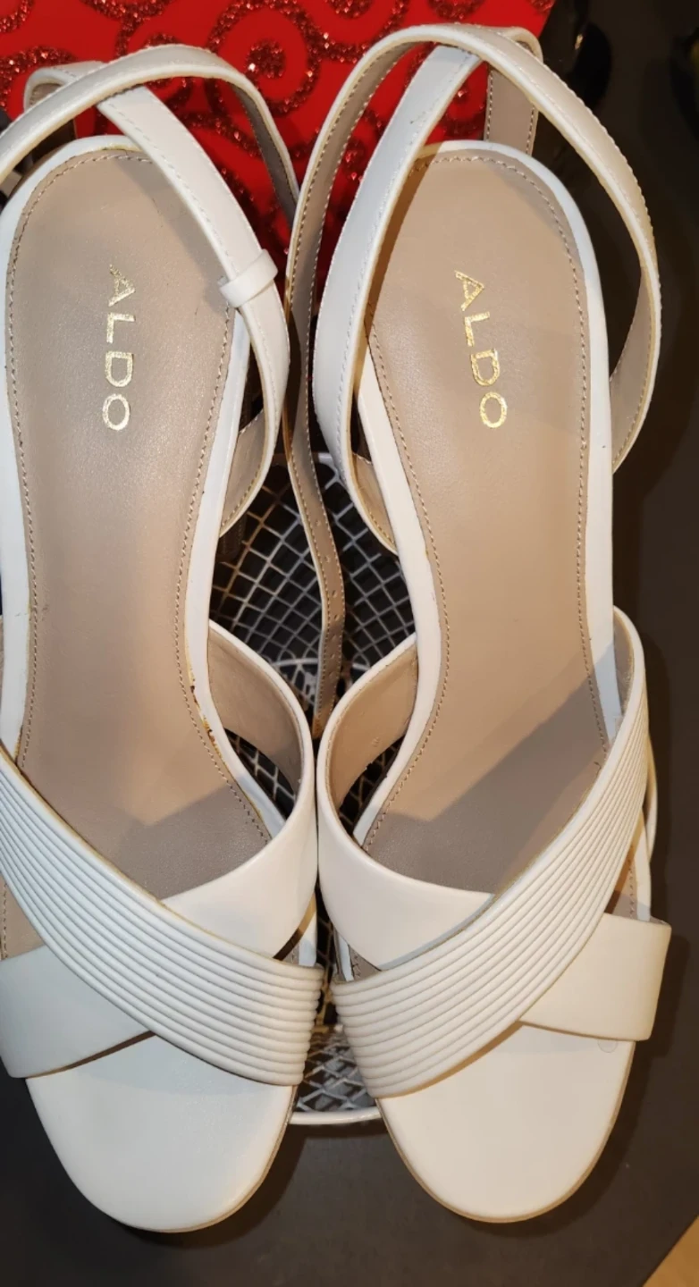 ALDO Women's White Strappy Wedge Sandals Size 10 - photo 4