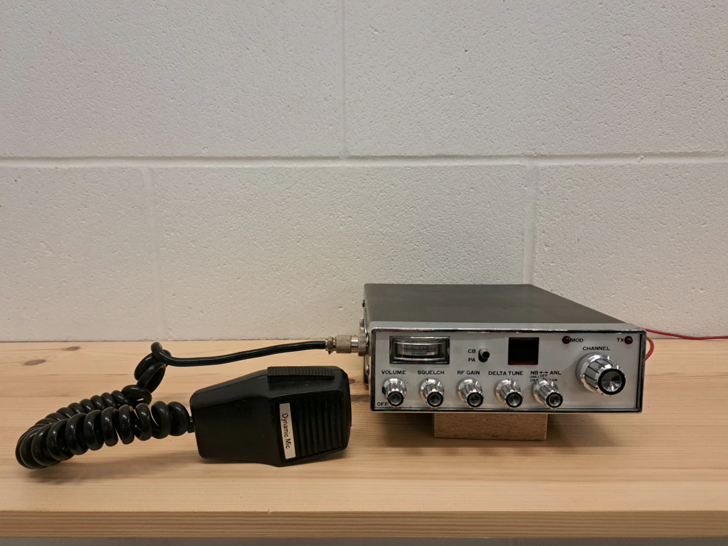 Eversonic 40 CB Transceiver - photo 2