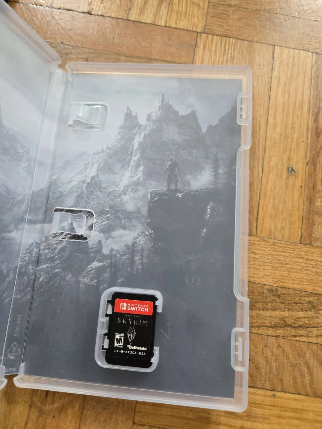 Elder Scrolls Skyrim Switch Game - photo 2