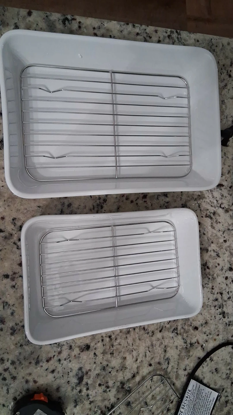 White Ceramic Baking Dish Set with Racks
