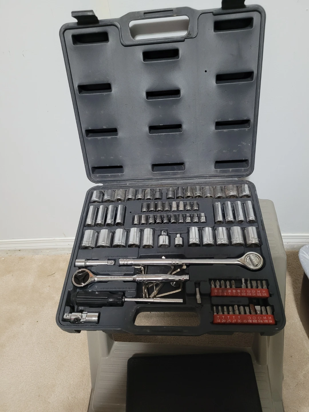 Craftsman 150-Piece Mechanic's Tool Set