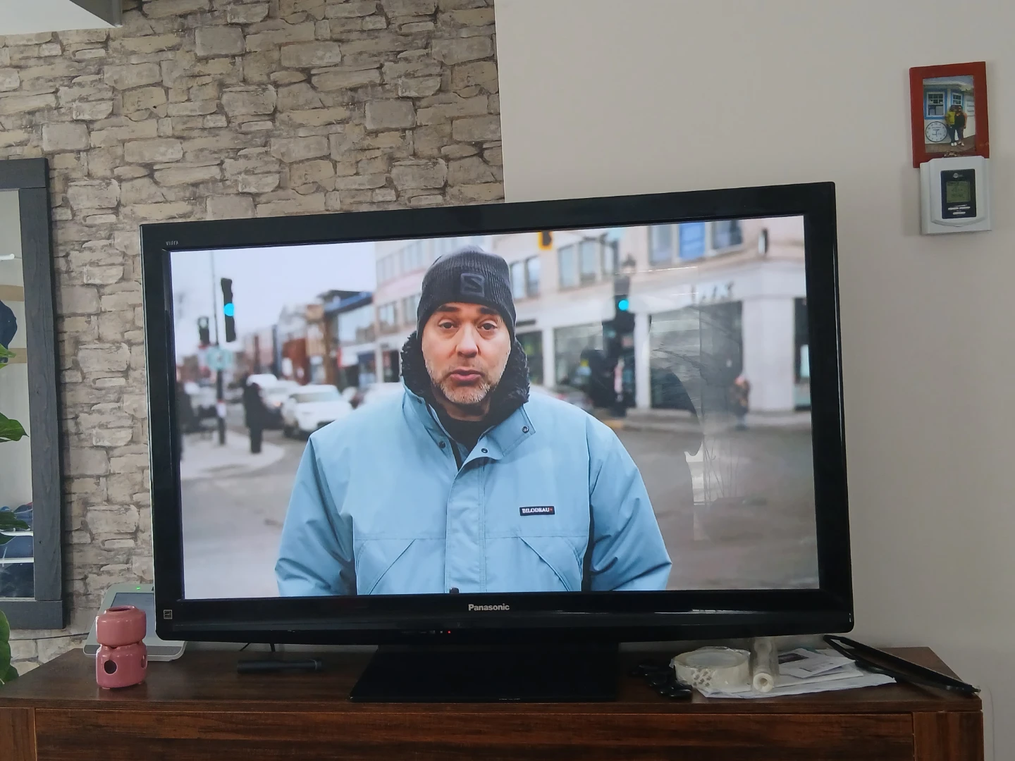 Téléviseur Plasma Panasonic TC-P50U2 HDTV 50 pouces - photo 2