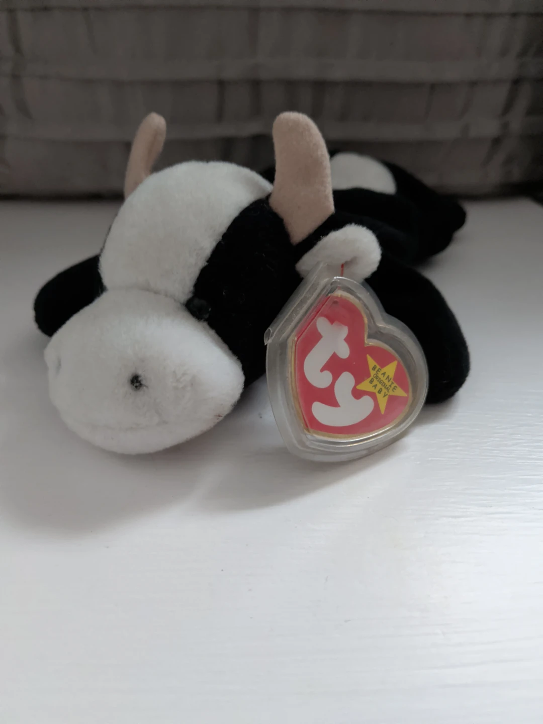 Ty Beanie Baby Daisy the Cow Plush Toy