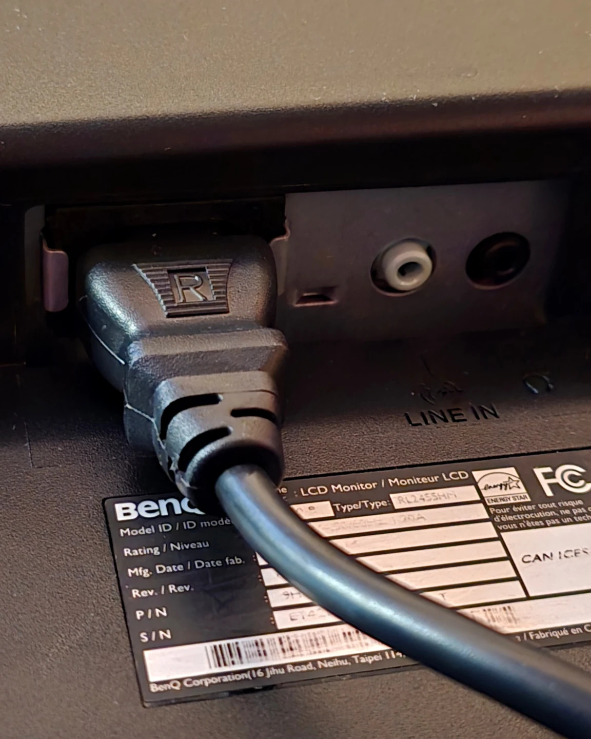 BenQ RL2455HM LCD  / 24" 1080HD / Gaming or TV idea! - photo 3