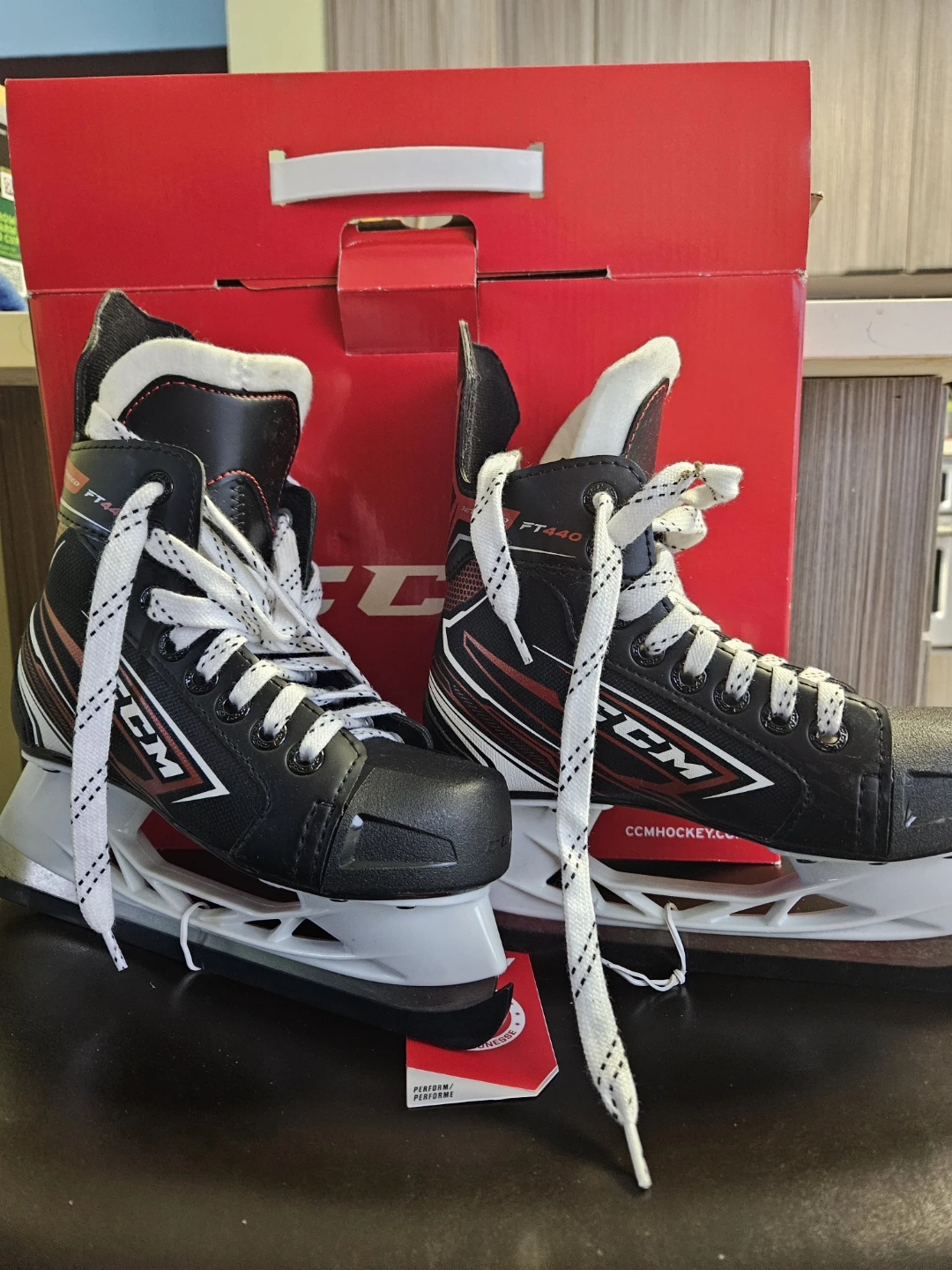 CCM JetSpeed FT440 Youth Hockey Skates